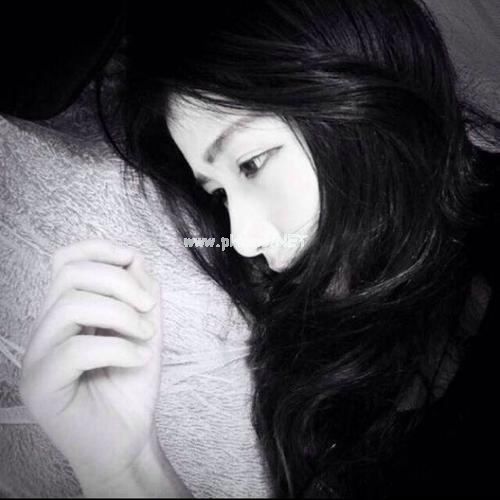伤感的句子让人泪目：最痛的痛是原谅，最黑的黑是绝望